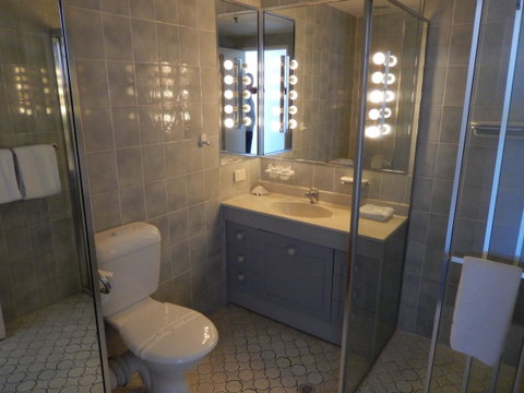 Golden Gate Resort - Accommodation Mermaid Beach 32