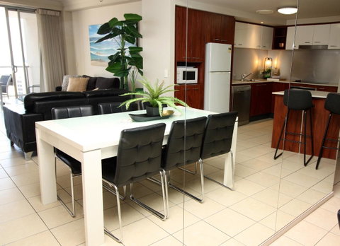 PeepSleep Chevron Towers - Accommodation Mermaid Beach 14