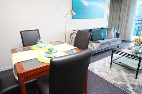 PeepSleep Chevron Towers - Accommodation Mermaid Beach 30