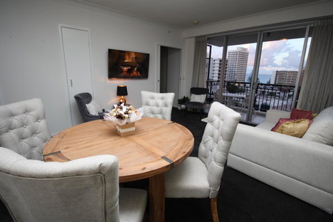 PeepSleep Chevron Towers - Accommodation Mermaid Beach 10