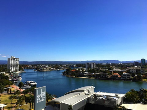 PeepSleep Chevron Towers - Accommodation Mermaid Beach 42