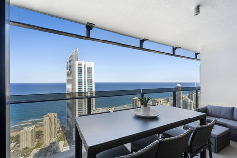 Circle On Cavill - Gclr - Accommodation Mermaid Beach 31