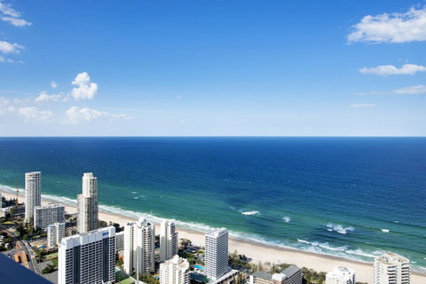 Circle On Cavill - Gclr - Accommodation Mermaid Beach 28
