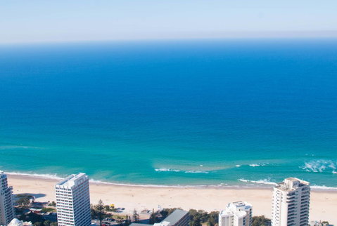 Circle On Cavill - Gclr - Accommodation Mermaid Beach 26