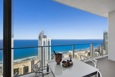 Circle On Cavill - Gclr - Accommodation Mermaid Beach 23