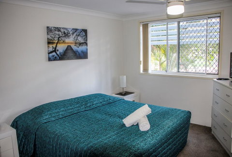Surfers Beach Holiday Apartments - Accommodation Mermaid Beach 19