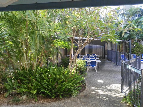 Surfers Beach Holiday Apartments - Accommodation Mermaid Beach 12