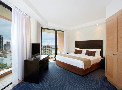 Crowne Plaza Surfers Paradise, An IHG Hotel - Accommodation Mermaid Beach 28