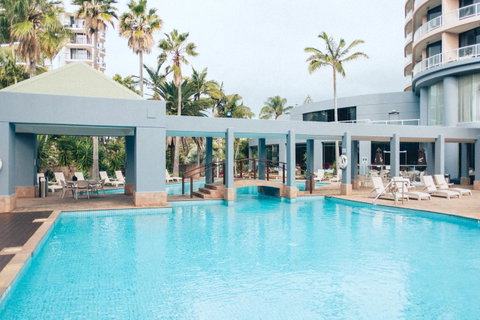 Crowne Plaza Surfers Paradise, An IHG Hotel - Accommodation Mermaid Beach 9