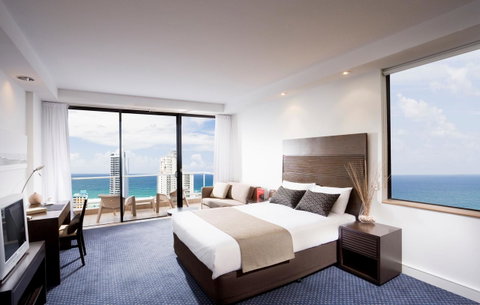 Crowne Plaza Surfers Paradise, An IHG Hotel - Accommodation Mermaid Beach 5