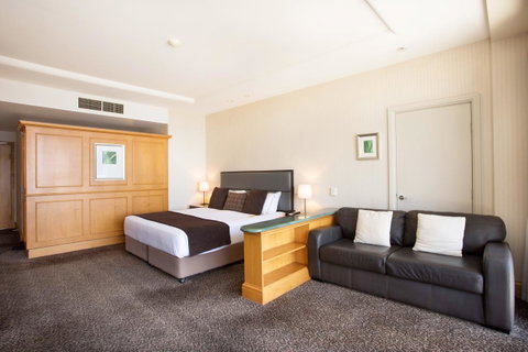 Crowne Plaza Surfers Paradise, An IHG Hotel - Accommodation Mermaid Beach 21