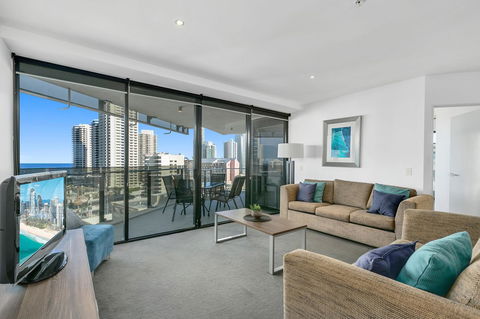 Circle On Cavill, Apartments And Sub Penthouses - We Accommodate - Accommodation Mermaid Beach 31