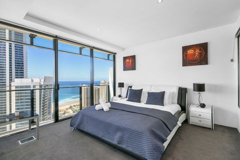Circle On Cavill, Apartments And Sub Penthouses - We Accommodate - Accommodation Mermaid Beach 25