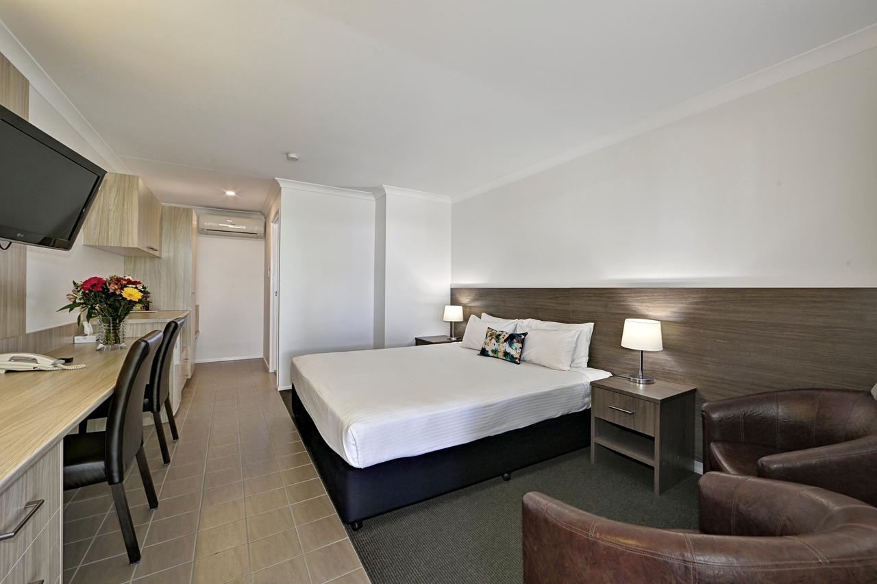 Millbank QLD Accommodation Mermaid Beach