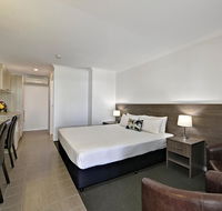 Smart Motels Bert Hinkler - Accommodation Mermaid Beach