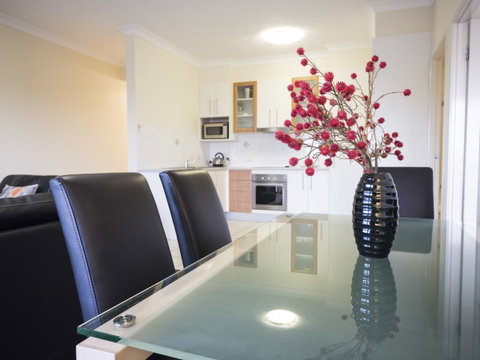 La Vida On Anzac - Accommodation Mermaid Beach 0