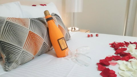 La Vida On Anzac - Accommodation Mermaid Beach 35