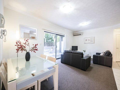 La Vida On Anzac - Accommodation Mermaid Beach 39