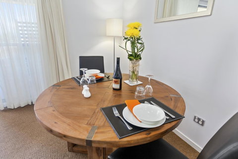 La Vida On Anzac - Accommodation Mermaid Beach 21