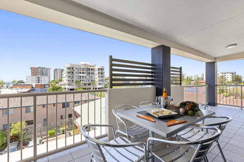 La Vida On Anzac - Accommodation Mermaid Beach 33