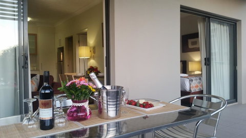 La Vida On Anzac - Accommodation Mermaid Beach 36