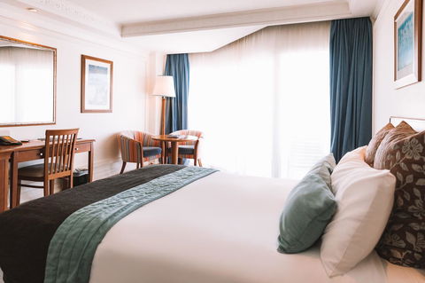 Pullman Cairns International - Accommodation Mermaid Beach 18