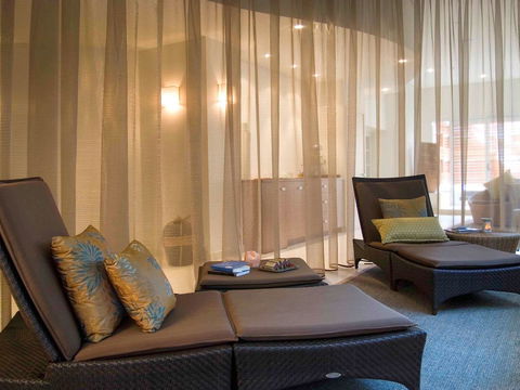 Pullman Cairns International - Accommodation Mermaid Beach 36