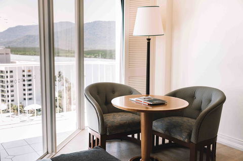 Pullman Cairns International - Accommodation Mermaid Beach 10