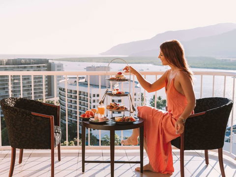 Pullman Cairns International - Accommodation Mermaid Beach 31
