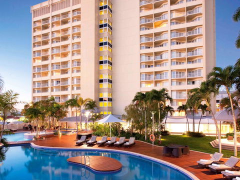 Pullman Cairns International - Accommodation Mermaid Beach 40