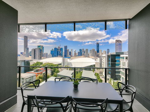 Opera Apartments South Brisbane - Accommodation Mermaid Beach 21
