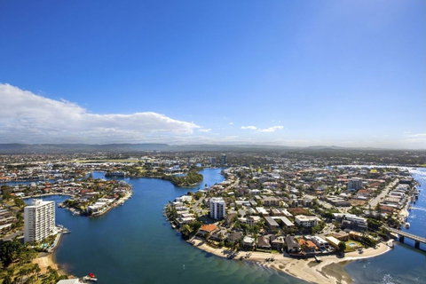 Circle On Cavill 2, 3, 4 & 5 Bedroom SkyHomes & SUB PENTHOUSES By Gold Coast Holidays - Accommodation Mermaid Beach 43