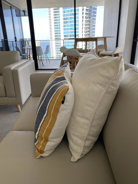 Circle On Cavill 2, 3, 4 & 5 Bedroom SkyHomes & SUB PENTHOUSES By Gold Coast Holidays - Accommodation Mermaid Beach 1