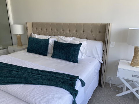 Circle On Cavill 2, 3, 4 & 5 Bedroom SkyHomes & SUB PENTHOUSES By Gold Coast Holidays - Accommodation Mermaid Beach 11