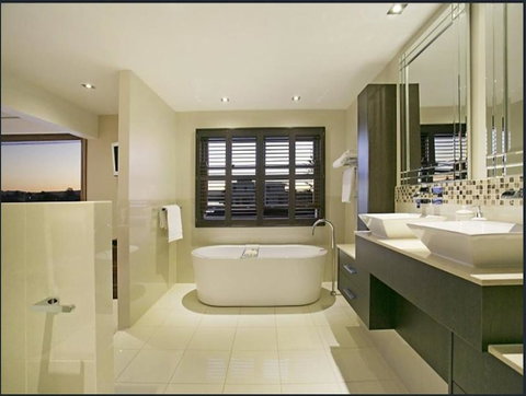 Riverfront Dream - Accommodation Mermaid Beach 40