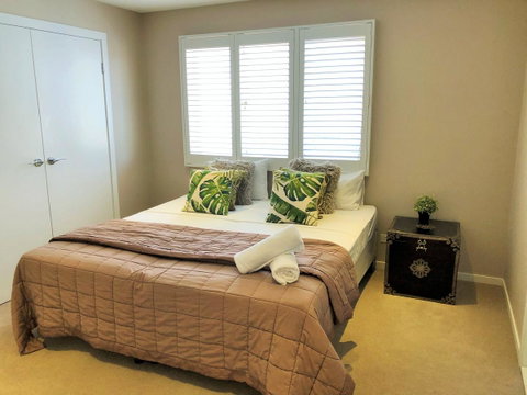 Riverfront Dream - Accommodation Mermaid Beach 20
