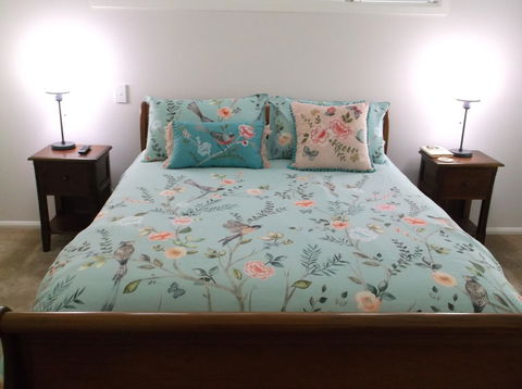 La Casita Banca - Luxury Holiday Home - Accommodation Mermaid Beach 8