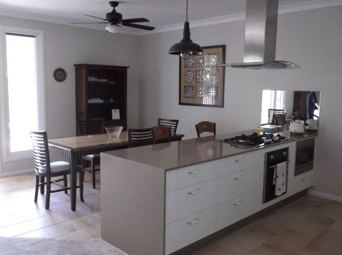 La Casita Banca - Luxury Holiday Home - Accommodation Mermaid Beach 7