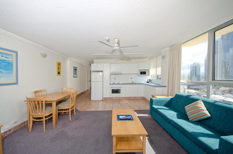 Chateau Beachside Resort - Accommodation Mermaid Beach 15