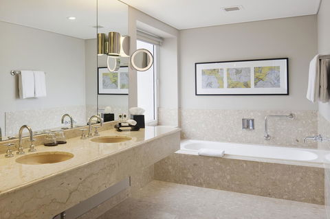 Sofitel Brisbane Central - Accommodation Mermaid Beach 14