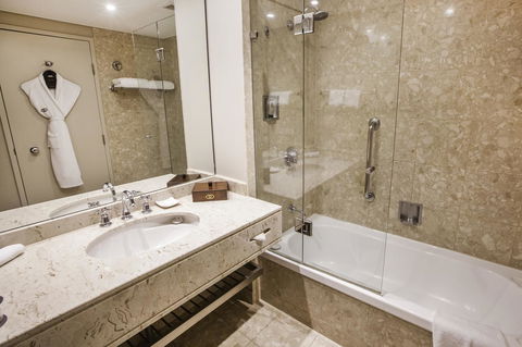 Sofitel Brisbane Central - Accommodation Mermaid Beach 11