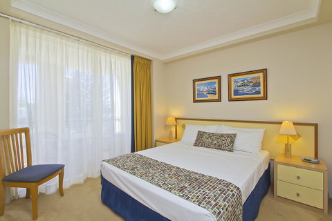 Palazzo Colonnades - Accommodation Mermaid Beach 42