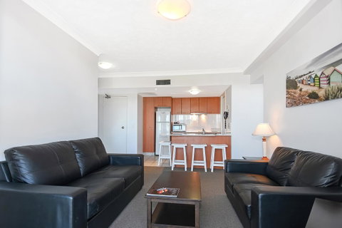 Palazzo Colonnades - Accommodation Mermaid Beach 1