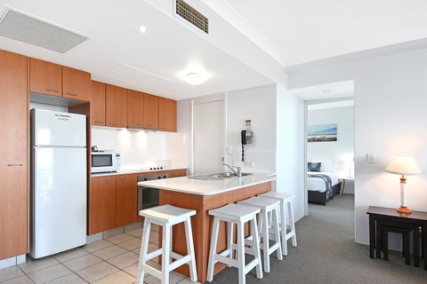 Palazzo Colonnades - Accommodation Mermaid Beach 4