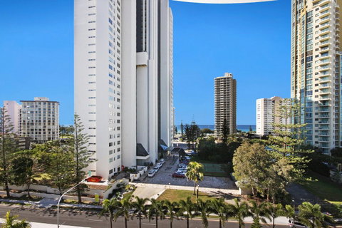 Sovereign On The Gold Coast - Accommodation Mermaid Beach 17