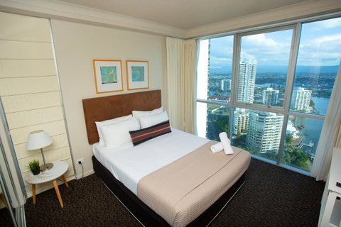 Chevron Renaissance - Private Apartments - Accommodation Mermaid Beach 28