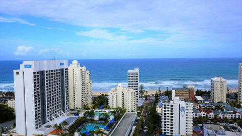 Chevron Renaissance - Private Apartments - Accommodation Mermaid Beach 24