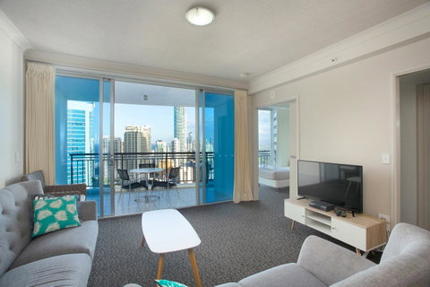 Chevron Renaissance - Private Apartments - Accommodation Mermaid Beach 30