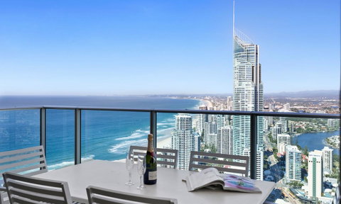 Holiday Holiday H-Residences Apartments - Accommodation Mermaid Beach 6