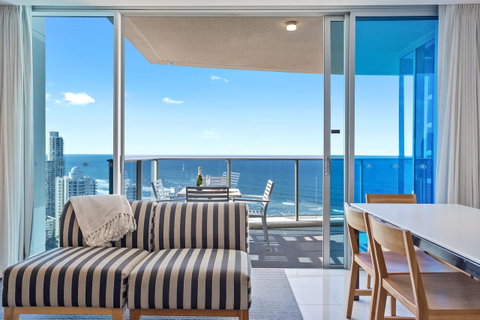 Holiday Holiday H-Residences Apartments - Accommodation Mermaid Beach 1
